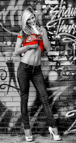 http://i1307.photobucket.com/albums/s594/qsilver8926/DSC_2729-Edit_zpsdf77ddb6.jpg