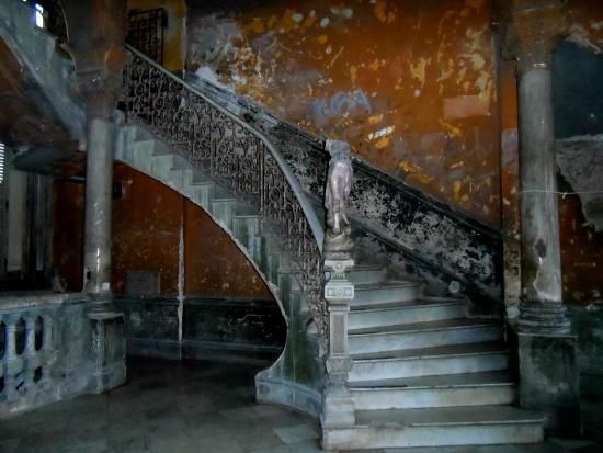 old-grand-stairs