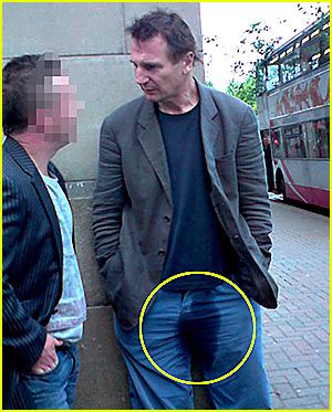 liam-neeson-pees-in-his-pants_zps640e033a.jpg