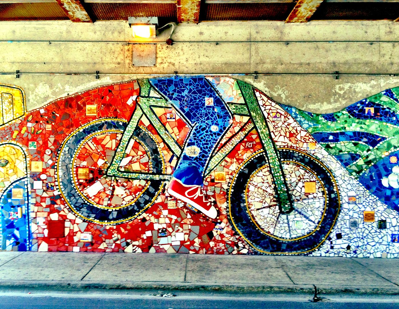 《镜界》“共行共美好”单车重生艺术展|文章-元素谷(OSOGOO)
